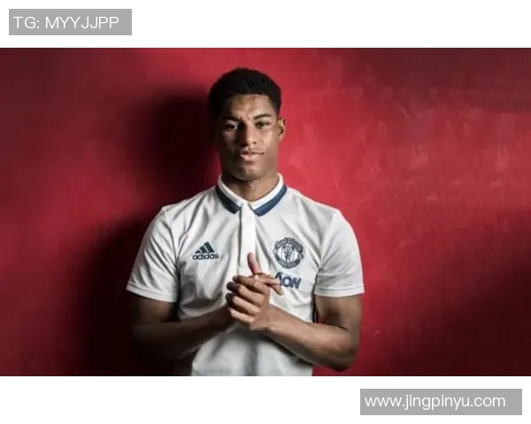 黑足球星的崛起与挑战：从草根到世界舞台的奋斗历程